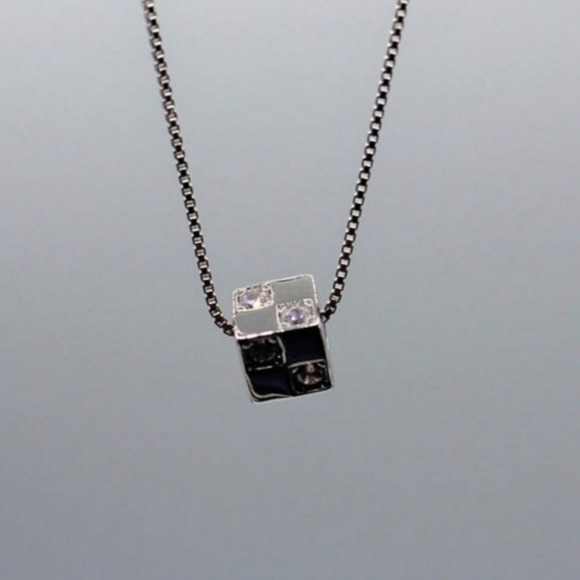 Cz Sterling Silver 925 Cube Pendant Necklace - Picture 10 of 11